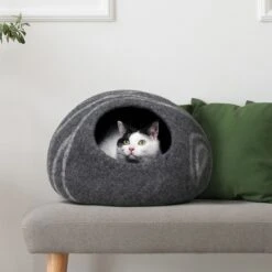 Meowfia Premium Felt Cat Cave Bed