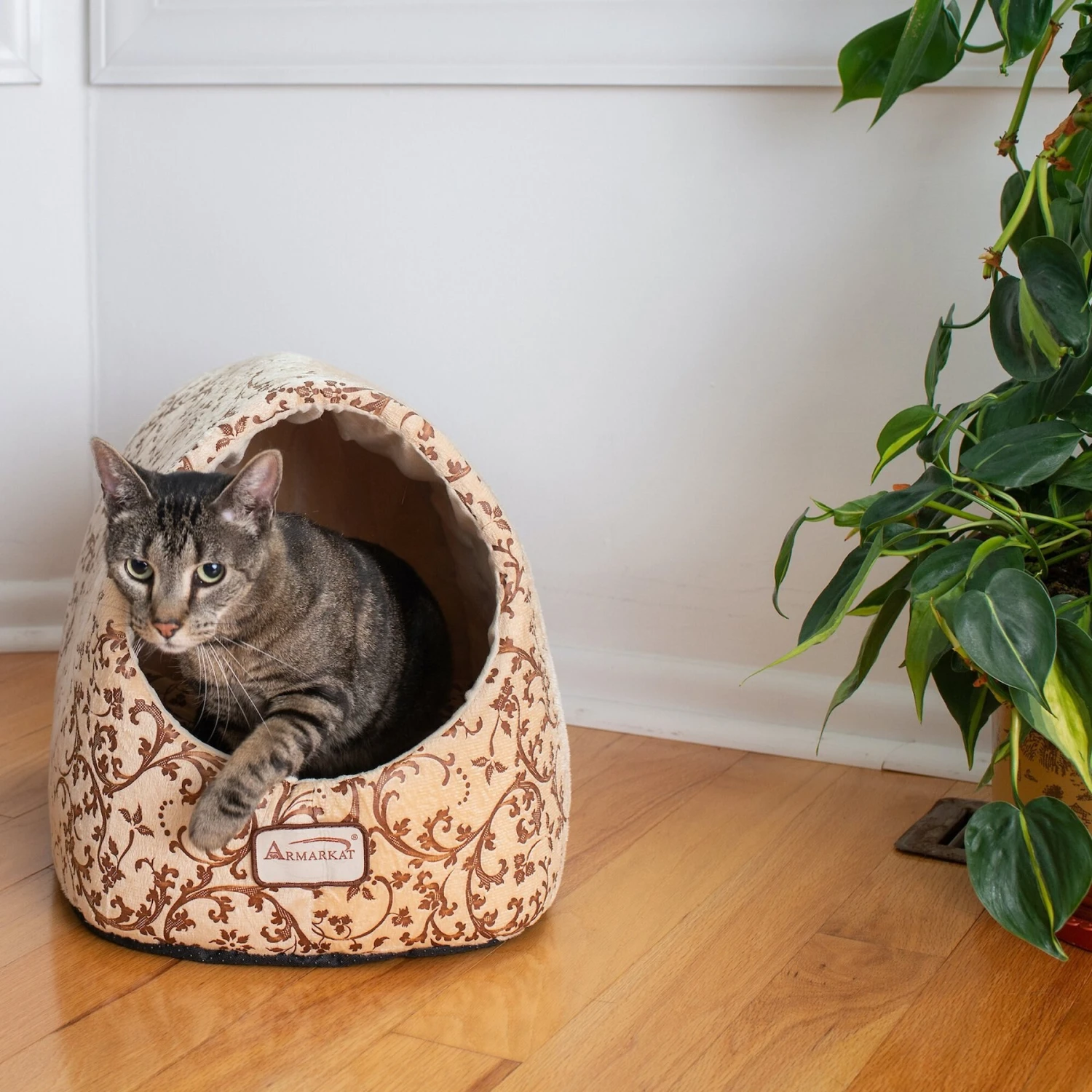 Armarkat Winter Soft Warm Cat Bed, Small 7 Armarkat Winter Soft Warm Cat Bed, Small - Image 5