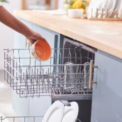 Disney Princesses Non-Skid Ceramic Cat Bowl -Cat Pet Supplies 291395 PT6. AC SS1800 V1633979574