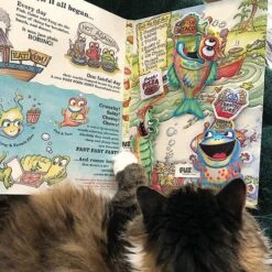 FUZZU Fast Food Cats Book, 11x7-in 3/4x1/2-in 18 FUZZU Fast Food Cats Book, 11x7-in 3/4x1/2-in -Cat Pet Supplies 317691 PT7. AC SS1800 V1632884788