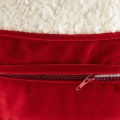 Happy Hounds Lucy Round Pillow Cat Bed -Cat Pet Supplies 692086 PT3. AC SS1800 V1667947884